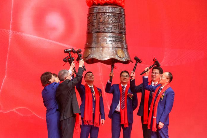 전기 기기가 나열되어 있습니다