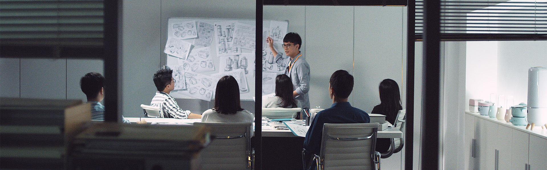 전기 전기 맞춤 솔루션을 섭취하십시오